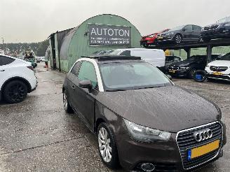 krockskadad bil auto Audi A1  2010/12