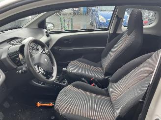 Peugeot 108 1.0 e-VTi Active  TOP! picture 5