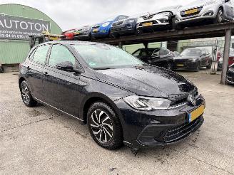 skadebil auto Volkswagen Polo 1.0 TSI 70KW Life Navi Airco 5-Drs NAP 2022/1