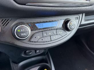 Toyota Yaris 1.5 Hybrid 55KW Autom. Executive Clima Navi Camera picture 9