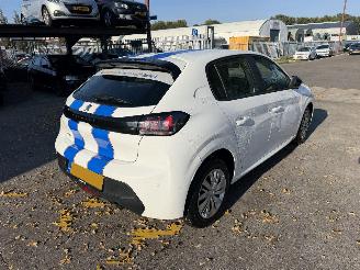 Peugeot 208 1.2 55KW Clima Led Active 5-Drs NAP picture 3