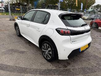 Peugeot e-208 50 kWh 100KW Navi Clima Led Active Pack NAP picture 6