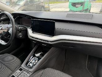 Skoda Octavia 1.0 e-TSI DSG Pano Clima Navi Led Business Edition NAP picture 6