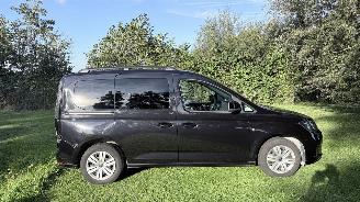 krockskadad bil auto Volkswagen Caddy 7 Persoons 2025/4