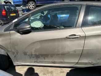 Peugeot 208 208 I (CA/CC/CK/CL), Hatchback, 2012 / 2019 1.4 16V picture 7