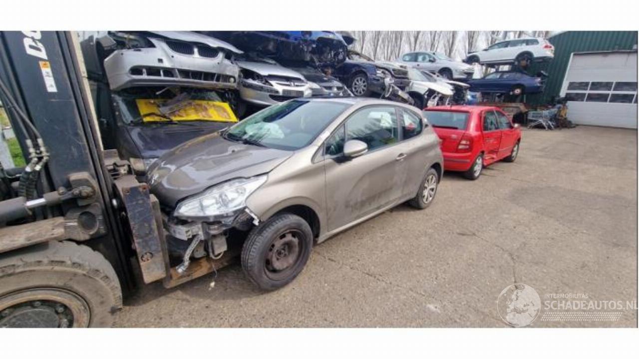 Peugeot 208 208 I (CA/CC/CK/CL), Hatchback, 2012 / 2019 1.4 16V