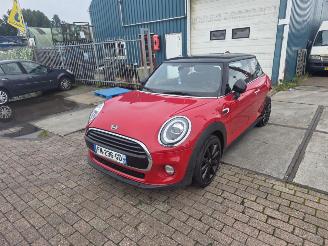 Auto incidentate Mini Cooper  2019/12