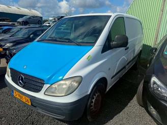 Mercedes Vito Vito (639.6), Van, 2003 / 2014 2.2 111 CDI 16V picture 3