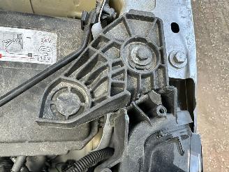 Peugeot 208 1.2 Allure picture 38