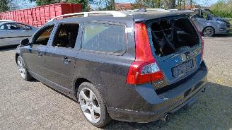 Volvo V-70 V70 (BW) 2.0 T 16V (B4204T6) [149kW]  (09-2009/12-2011) picture 5