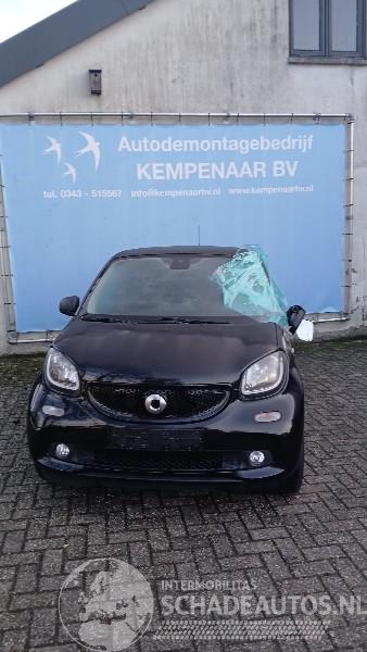Smart Forfour Forfour (453) Hatchback 5-drs 0.9 TCE 12V (M281.910) [66kW]  (09-2014/=
=2E..)