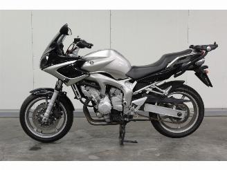 Avarii motociclete Yamaha  FZ6 Fazer 2004
