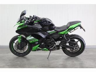 skadebil motor Kawasaki Ninja 650 ABS 2017/7