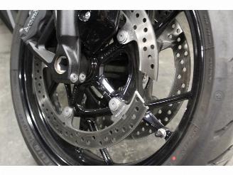 BMW  F 900 XR picture 17