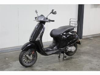 Vespa  Sprint BROM picture 2
