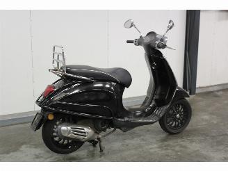 Vespa  Sprint BROM picture 4