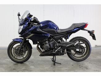 danneggiata motocicli Yamaha XJ 6 Diversion 2009