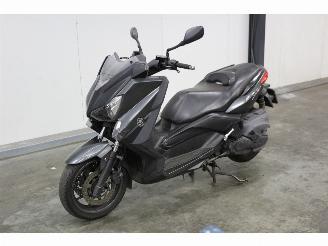 Yamaha YP 400 R picture 2