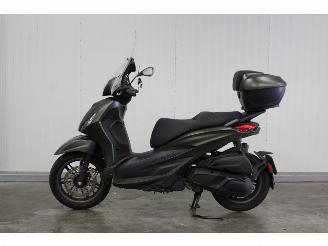 Piaggio  BEVERLY S 400 HPE picture 1