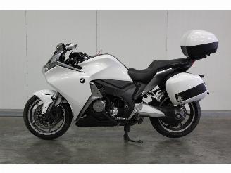 Honda VFR 1200 F picture 1