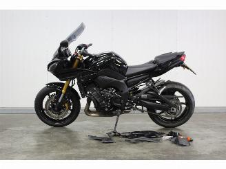 krockskadad bil motor Yamaha  FZ8 2012/3