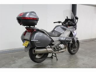 Honda NT 700 Deauville ABS picture 4