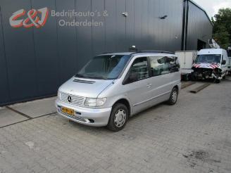 Sloopauto Mercedes Vito V (638.2), Bus, 1996 / 2003 V-220 2.2 CDI 16V 2003/5