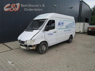 Vrakbiler auto Mercedes Sprinter Sprinter 3t (903), Van, 1995 / 2006 311 CDI 16V 2003/4