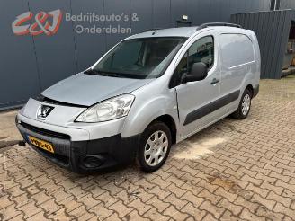 Auto da rottamare Peugeot Partner Partner Tepee (7A/B/C/D/E/F/G/J/P/S), MPV, 2008 / 2018 1.6 HDiF 90 16V Phase 1 2011/10
