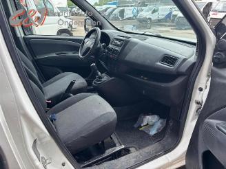 Fiat Doblo Doblo Cargo (263), Van, 2010 1.3 MJ 16V Euro 4 picture 17