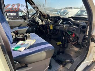 Iveco Daily New Daily IV, Chassis-Cabine, 2006 / 2011 35C12,S12 picture 13