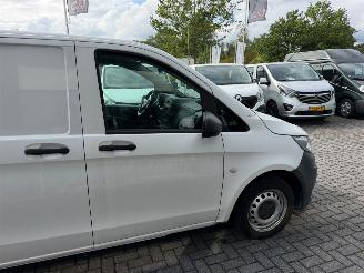 Mercedes Vito 109 CDI Functional Lang airco 3 zits marge ( btw vrij ) picture 13