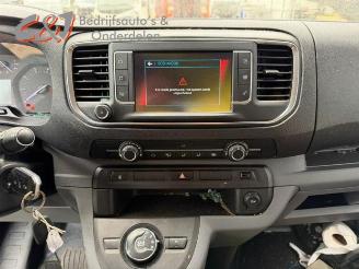 Peugeot Expert Expert (V1/VA/VB/VE/VF/VT/VY), Van, 2016 2.0 Blue HDi 120 16V picture 17