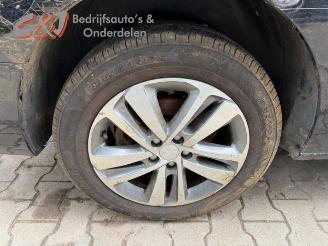 Peugeot Expert Expert (V1/VA/VB/VE/VF/VT/VY), Van, 2016 2.0 Blue HDi 120 16V picture 13