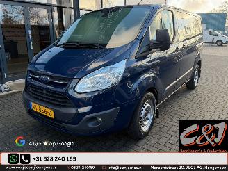 krockskadad bil bedrijf Ford Transit Custom  2015/12
