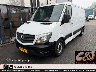 skadebil bedrijf Mercedes Sprinter  2015/2