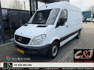 skadebil bedrijf Mercedes Sprinter  2011/2