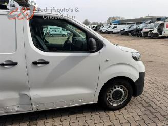 Toyota ProAce ProAce, Van, 2016 1.6 D-4D 95 16V Worker picture 10