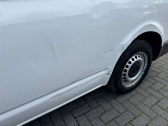 Volkswagen Transporter  picture 7