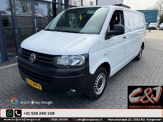 Avarii auto utilitare Volkswagen Transporter  2015/6