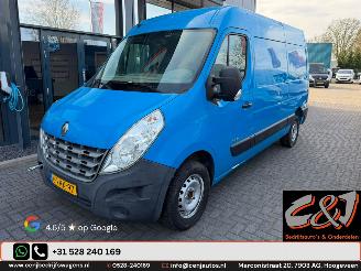 uszkodzony samochody ciężarowe Renault Master  2011/11