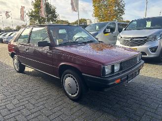 Renault 11  picture 8