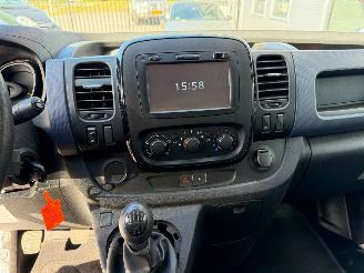 Opel Vivaro  picture 32