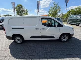 Opel Combo  picture 14