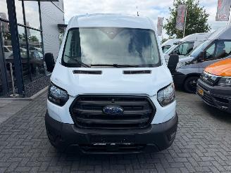 Ford Transit  picture 12
