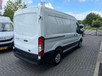 Ford Transit  picture 15