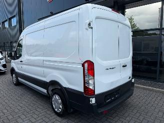 Ford Transit  picture 5