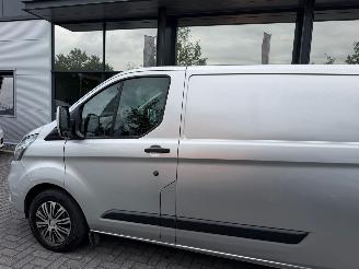 Ford Transit Custom  picture 3