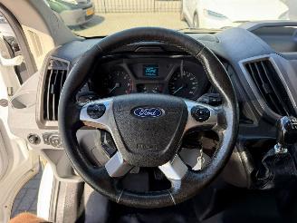 Ford Transit  picture 6