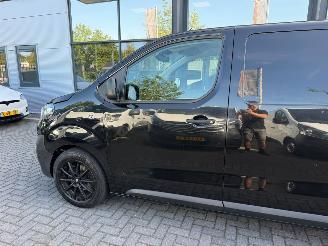 Opel Vivaro  picture 3